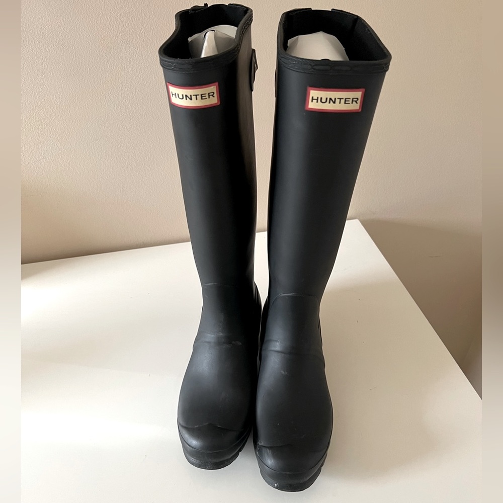 Hunter Boots - Women’s US 9